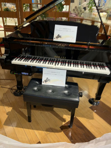 Opinii despre MOA cafe 幕張TIF店 în 習志野市 - 飲食業