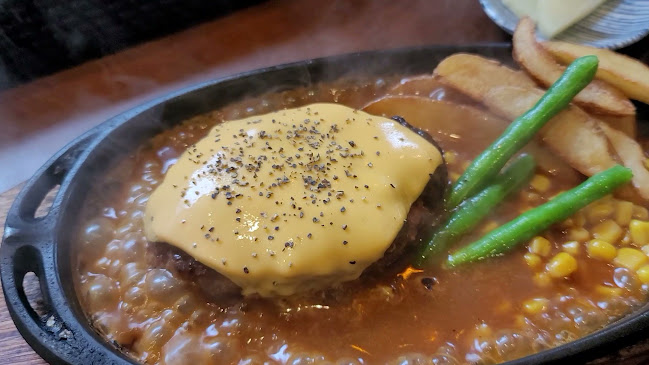 Opinii despre ステーキハウスハングリー în 新潟市 - 飲食業