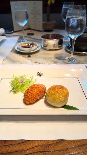 〒100-0006 東京都千代田区有楽町１丁目８−１