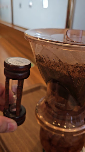 〒222-0033 神奈川県横浜市港北区新横浜３丁目１７−１