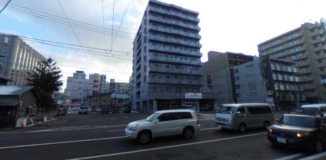 Opinii despre 13LABO în 札幌市 - 飲食業