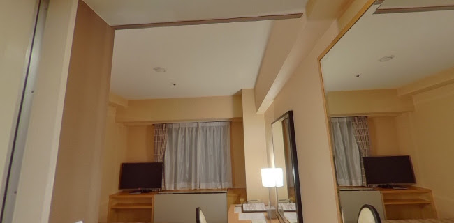 〒102-0083 東京都千代田区麹町１丁目１０−３ 1F