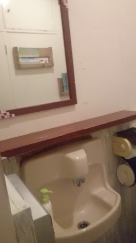 京橋ワインとイタリアン フィンガーファイブ