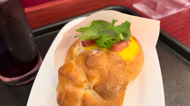 Opinii despre カフェ・ベローチェ 吉祥寺店 în 武蔵野市 - 飲食業