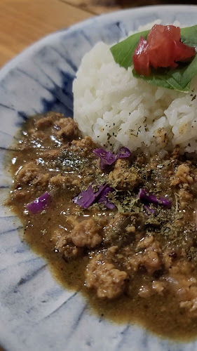 〒572-0084 大阪府寝屋川市香里南之町３３−３