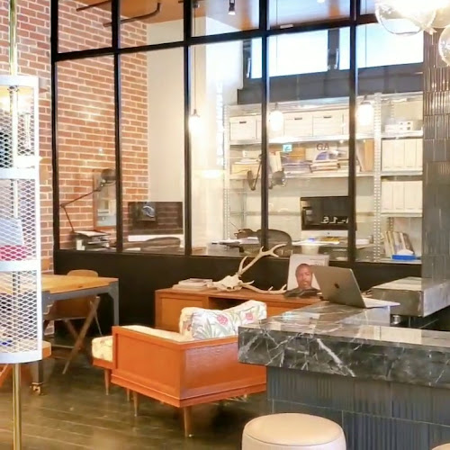 ROJU NAKAMEGURO - 飲食業