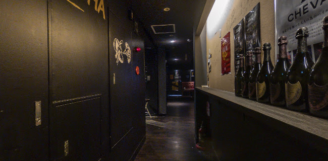 C.S.B 心斎橋店 シーシャカフェ&バー - 飲食業