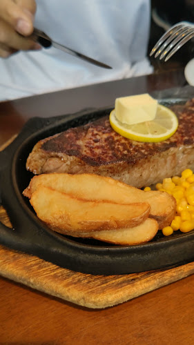 Opinii despre ステーキハウスハングリー în 新潟市 - 飲食業