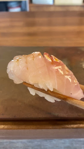 Opinii despre 鮨 なし川 în 神戸市 - 飲食業