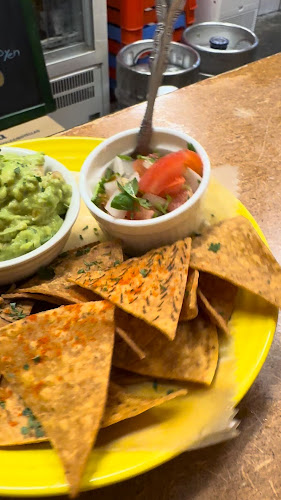 〒550-0013 大阪府大阪市西区新町１丁目２−５