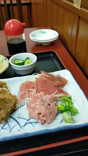 Opinii despre どんぶりや în 境港市 - 飲食業