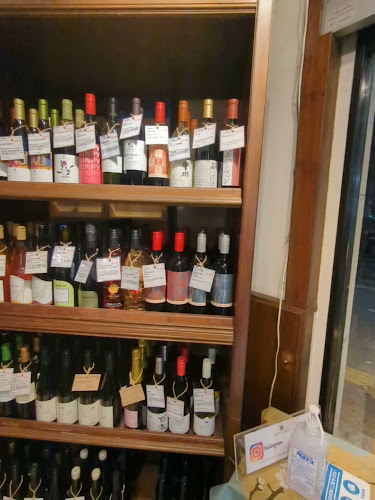 ワインショップマルコホール