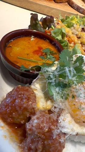 Opinii despre Garment District by Bedford Cafe în 桐生市 - 飲食業