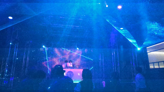 Comentarii opinii despre R3 Club Lounge