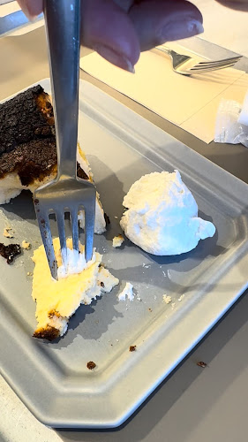 Opinii despre SØHOLM CAFE 湘南 în 藤沢市 - 飲食業