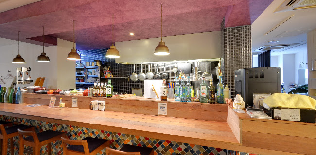 〒790-0004 愛媛県松山市大街道２丁目２−１ アリスト大街道ビル 1F