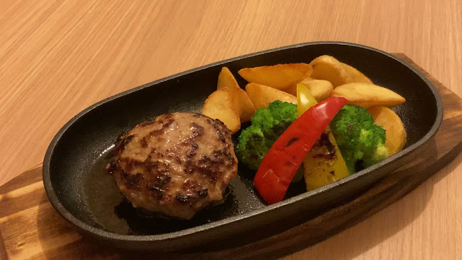 Opinii despre 日本・国産ワインと和食 大谷輪韻蔵 în 練馬区 - 飲食業