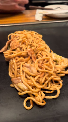 〒542-0083 大阪府大阪市中央区東心斎橋１丁目１３−６