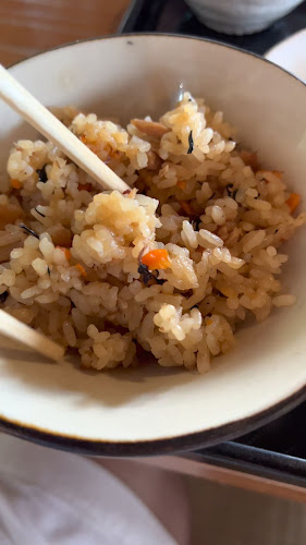 Comentarii opinii despre 沖縄そばの店 しむじょう