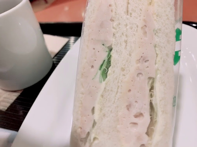 Opinii despre カフェ・ベローチェ 広島袋町店 în 広島市 - 飲食業