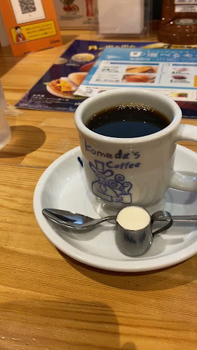 Opinii despre コメダ珈琲店 ビエラ明舞店 în 神戸市 - 飲食業