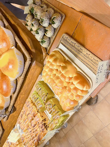 〒225-0001 神奈川県横浜市青葉区美しが丘西１丁目３−１０