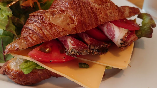 Opinii despre Sky produced by Toshi Yoroizuka în 横浜市 - 飲食業