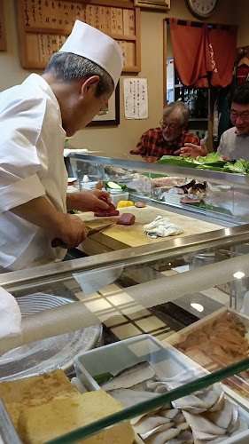 鮨処 つち弥 - 飲食業