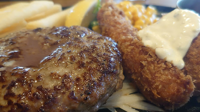 Opinii despre ロイヤルホスト小平学園店 în 小平市 - 飲食業