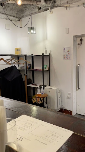 Opinii despre ワインバル VINSYAKUYA-晩酌屋- în 市川市 - 飲食業