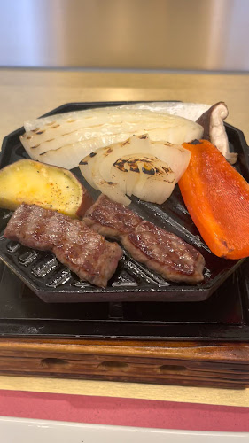 Opinii despre 南海グリル 天兆閣別館 în 堺市 - 飲食業
