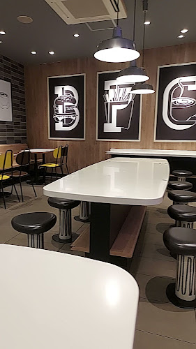 Comentarii opinii despre マクドナルド 国際通り牧志店