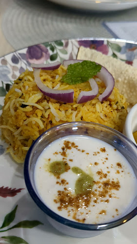 Opinii despre ミシュラナ în 名古屋市 - 飲食業