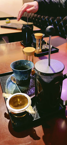 Opinii despre 祇をん ひつじカフェ în 京都市 - 飲食業