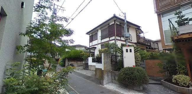 〒248-0016 神奈川県鎌倉市長谷２丁目５−５