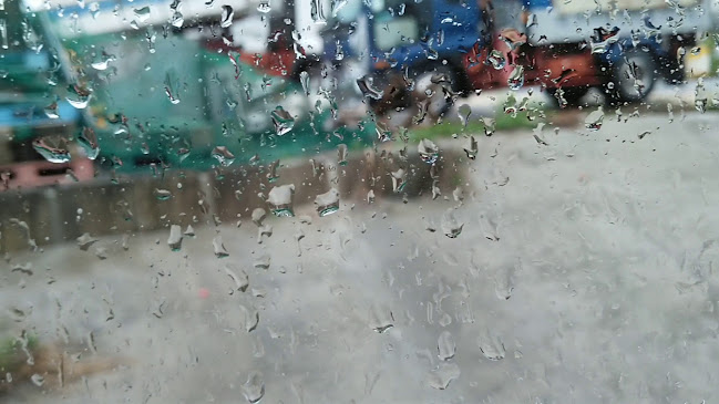 〒901-0303 沖縄県糸満市兼城４００