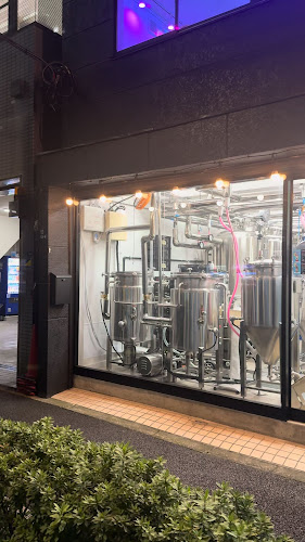 Opinii despre FETISH CLUB Tokyo BrewLab＋Bar ークラフトビール醸造所併設のビアバー în 港区 - 飲食業