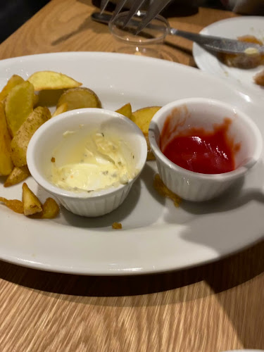 TIELS TEA & TAPS - 三島市