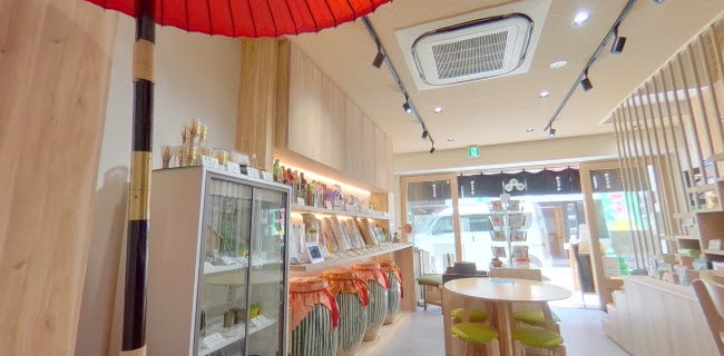 〒604-8135 京都府京都市中京区三文字町２２６−２