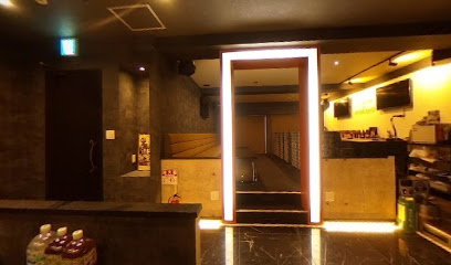 P-YaMa IN WONDERLaND