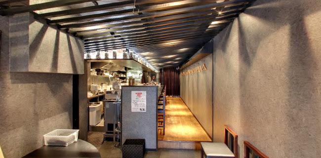 〒542-0081 大阪府大阪市中央区南船場３丁目９−６