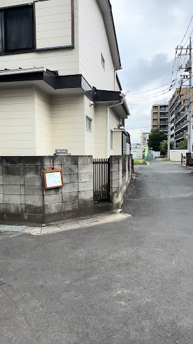 Opinii despre ミッシェルズハース în 越谷市 - 飲食業