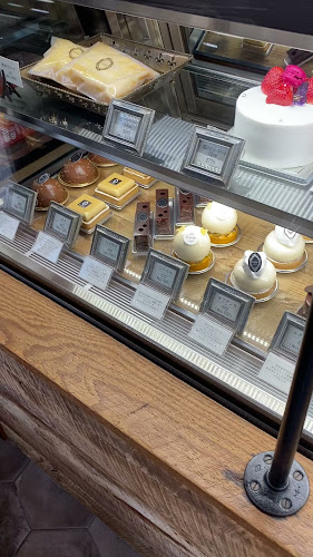 Opinii despre パティスリー ラパージュ în 市川市 - 飲食業