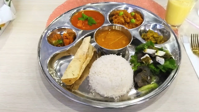 Opinii despre ミシュラナ în 名古屋市 - 飲食業