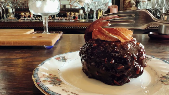 Opinii despre 名曲喫茶 柳月堂 în 京都市 - 飲食業