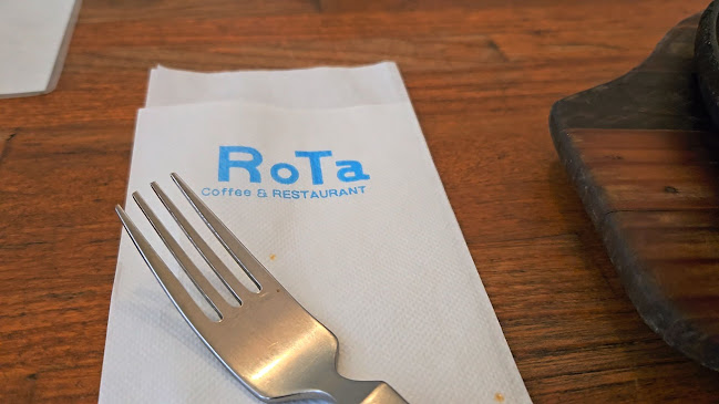 Opinii despre コーヒー&レストラン ロータ în 札幌市 - 飲食業