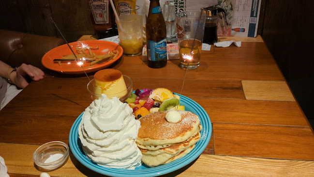 Opinii despre コナズ珈琲成城 în 調布市 - 飲食業