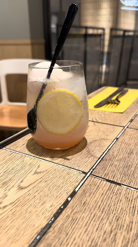 Comentarii opinii despre FLIPPER'S 梅田エスト店