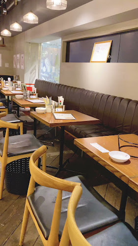 Opinii despre オイスターバー＆魚イタリアン 京橋ロビン în 大阪市 - 飲食業