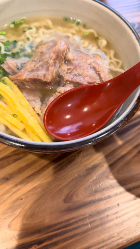 Opinii despre 沖縄そば にぃぶんじゃ〜 în 沖縄市 - 飲食業